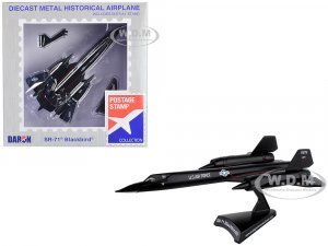 Lockheed SR-71 Blackbird Aircraft United States Air Force 1/200