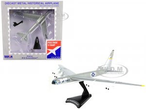 Boeing B-52 Stratofortress Bomber Aircraft United States Air Force 1/300