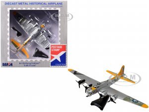 Boeing B-17G Flying Fortress Bomber Aircraft A Bit oÃ¢â‚¬â„¢ Lace United States Air Corps