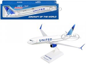 Boeing 737-800 Commercial Aircraft with Wi-Fi Dome United Airlines (N37267) White with Blue Tail (Snap-Fit) Plastic Model by Skymarks