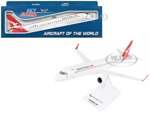 Embraer E190 Commercial Aircraft QantasLink (VH-UZD) White with Red Tail (Snap-Fit) Plastic Model by Skymarks