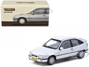 Opel Kadett GSi Silver Metallic Global64 Series