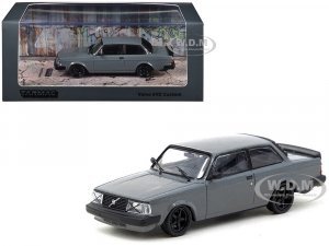 Volvo 242 Custom Gray Road64 Series