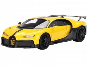 Bugatti Chiron Pur Sport Yellow and Black
