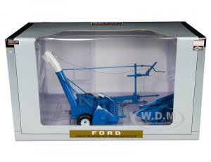 Ford 680 Forage Harvester with Hay Head and Corn Head Blue Classic Series 1/16